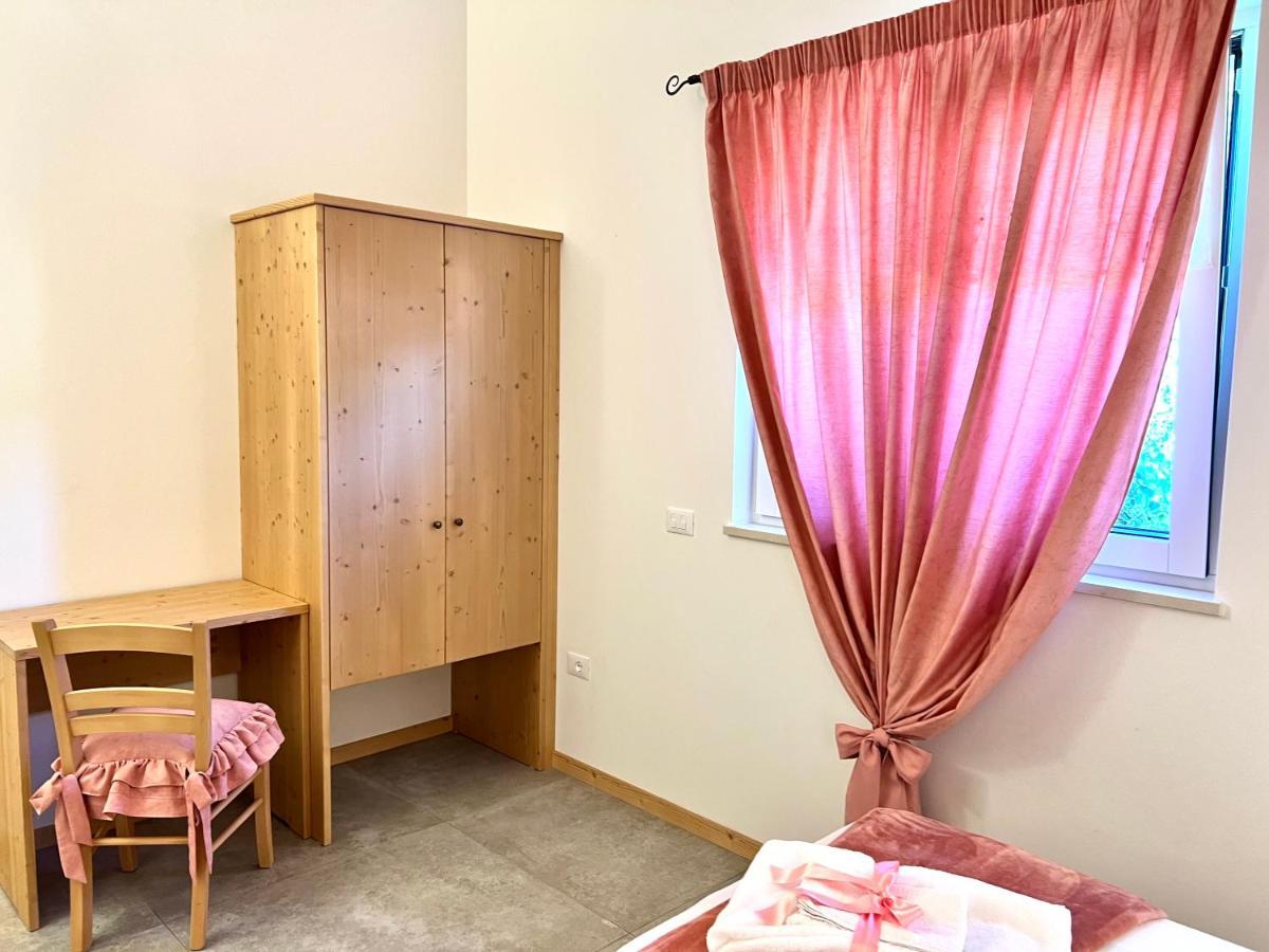 La Finestra Sul Giardino - B&B Cavedine 외부 사진